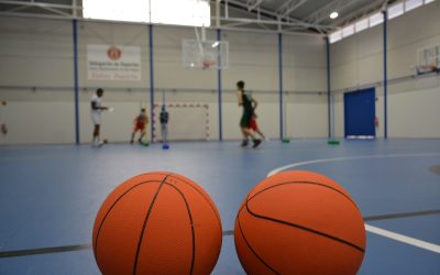 CD Centurias comienza a engrasar la maquinaria del baloncesto base en el Pabellón de la Bahía