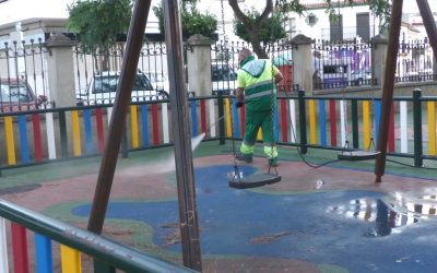 Nueva jornada de limpieza y desinfección en parques y plazas