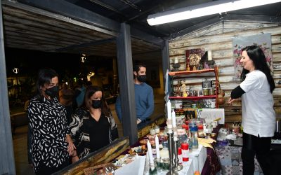 El mercadillo de Tosantos de la Alameda recibe una importante afluencia de visitantes