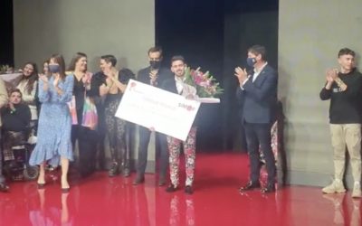 Felicitación a Alejandro Andana por su primer premio de jóvenes en el Salón de Moda Flamenca de Sevilla