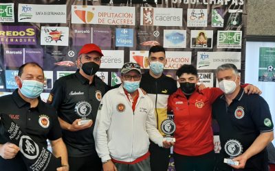 Futbolchapas Campamento reina en el XVI Open de Cáceres
