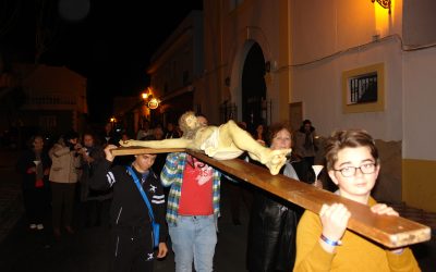 El Jueves Santo, Vía Crucis en Puente Mayorga