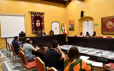 Reunión del Equipo de Gobierno con tres grandes asuntos: playas, Emadesa y actos del 316 Aniversario