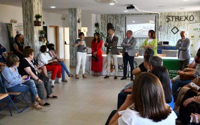 Visita al Aula del Futuro del CEIP Taraguilla y a una jornada sobre el Programa Innicia en la Residencia Escolar