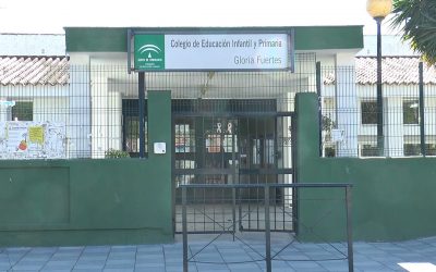 Ruiz Boix critica a la Junta por ser “incapaz” de acabar con las aulas prefabricadas del Gloria Fuertes