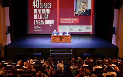 Rodríguez Zapatero ofrece una conferencia llena de optimismo, pero sin rehuir los grandes retos de futuro