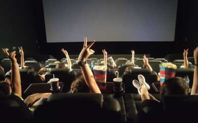 “La Tribu” sigue ofreciendo ocio a los adolescentes, esta semana acompañándoles al cine