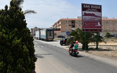 Turismo repara paneles de señalización turística en distintos puntos del municipio