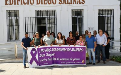 San Roque muestra su rechazo a la violencia machista, tras el asesinato de dos mujeres más