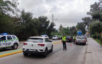 La Policía Local participa en la campaña de control de las condiciones del vehículo