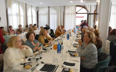 Gran participación en el tradicional almuerzo de Navidad de La Charca