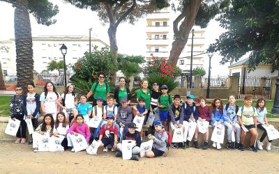 “Marco Topo” sigue instruyendo a estudiantes de San Roque sobre la riqueza cultural del municipio
