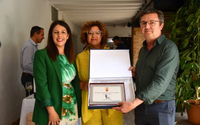 Reconocimiento municipal a Bodegas Collado en el 75 aniversario de su fundación