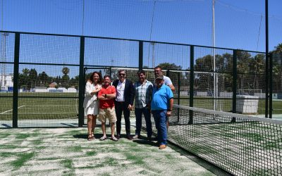 El Complejo Deportivo Zona Bahía renueva sus pistas de pádel