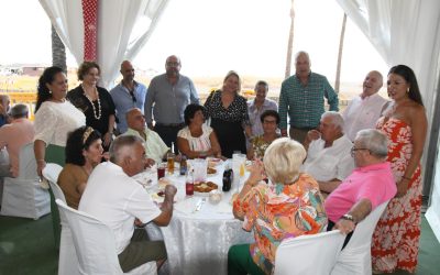 Los mayores, homenajeados en la Feria en Torreguadiaro
