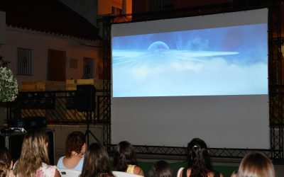 Buen arranque del Cine de Verano, con proyecciones en Casco, San Enrique, Estación y Guadarranque