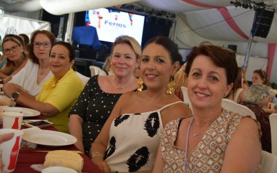 El mejor ambiente, en la Comida de Mujeres de la Feria de San Enrique