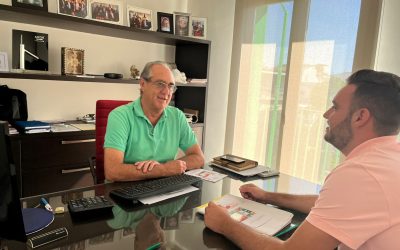 Fernando Vega ofrece a Hermanos Valeriano los servicios del Club del Trabajo