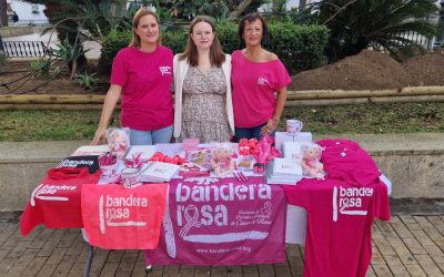 Mesa informativa de Bandera Rosa en la Alameda por el Día Mundial del Cáncer de Mama