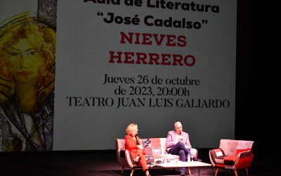 Nieves Herrero desgrana su última novela en el Aula de la Literatura “José Cadalso”
