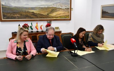 El Ayuntamiento dona 21.800 euros a Cáritas para las familias desfavorecidas de todo el municipio