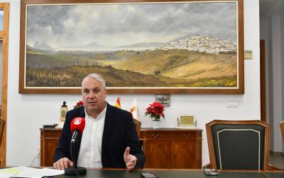 El alcalde denuncia que la Junta de Andalucía margina a San Roque en materia de formación