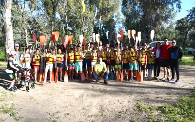 Comienzan los descensos del río Guadiaro en kayak para estudiantes de todos los institutos