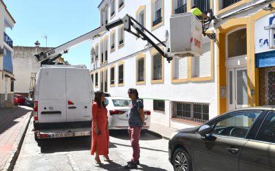 Instalación de 30 luminarias de tecnología led en las calles Pescadores y Calzada Baja