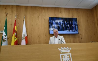 Ruiz Boix replica a Sanz que la reunión del ministro Albares con los alcaldes de la comarca será la tercera que mantiene