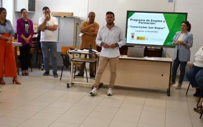 Fernando Vega da la bienvenida a los 15 desempleados del programa “Conect@doc San Roque”