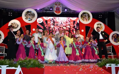 Ainhoa Corral, coronada Reina de la Feria de Taraguilla 2024