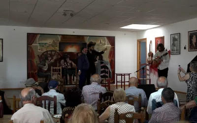 Morenito Hijo deslumbra en la Peña Flamenca