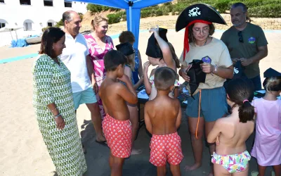 Actividades de concienciación medioambiental en Torreguadiaro con “Cuida tu litoral”