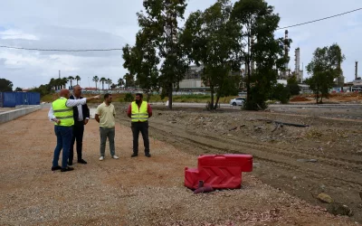 Visita a las obras de un paseo marítimo y zonas deportivas y de aparcamientos en la antigua Colonia