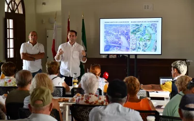 La población de Estación conoce los planes para el edificio Argenpunt y aporta sus ideas