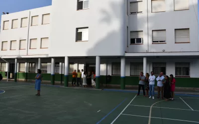 Concejales visitan IES en el inicio del Curso Escolar