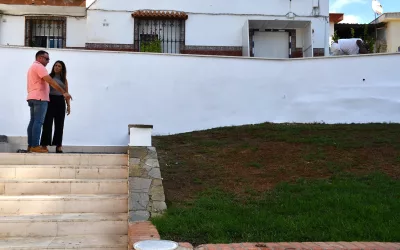 Pintado de muros y otras mejoras en las unifamiliares de la Barriada de la Paz