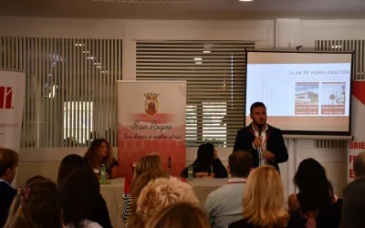 Empresas comarcales participan en una reunión para trabajar en red