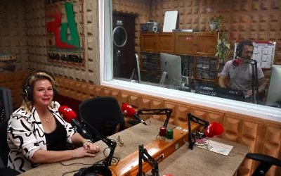 Eva Gil resume la extensa labor de los Servicios Sociales en Canal San Roque Radio
