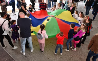 Domingo de mercadillo tradicional y actividades infantiles en la Alameda