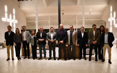 Presencia municipal en la cena de bienvenida de la Cámara de Comercio
