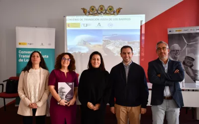Presentan líneas de apoyo a proyectos empresariales