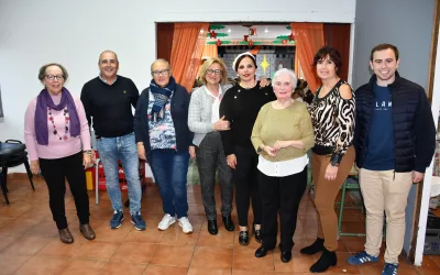 Gran asistencia a la merienda de Navidad de la Asociación Molino de Fuego