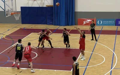 Derrota del Ubago Centurias en casa frente a la Unión Baloncesto Jerez (64-74)