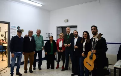 Las Peñas Flamencas celebran el Día de Andalucía con sendas actuaciones