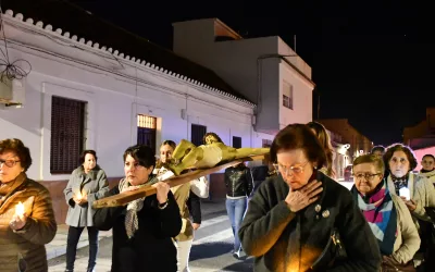 Jueves Santo, salida del Vía Crucis de Puente Mayorga
