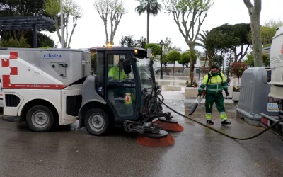 Limpieza pormenorizada en las zonas más transitadas de Taraguilla