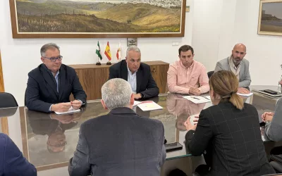 Reunión con Calsina y Carré, que desarrollará un Centro de Servicios Logísticos en la ZAL