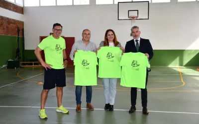 El instituto Mar del Sur celebra una carrera solidaria con el apoyo del Ayuntamiento
