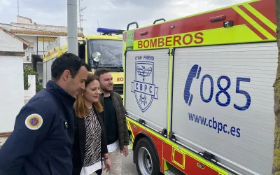Primera visita de Bomberos a un colegio sanroqueño, este martes en el Maestro Apolinar
